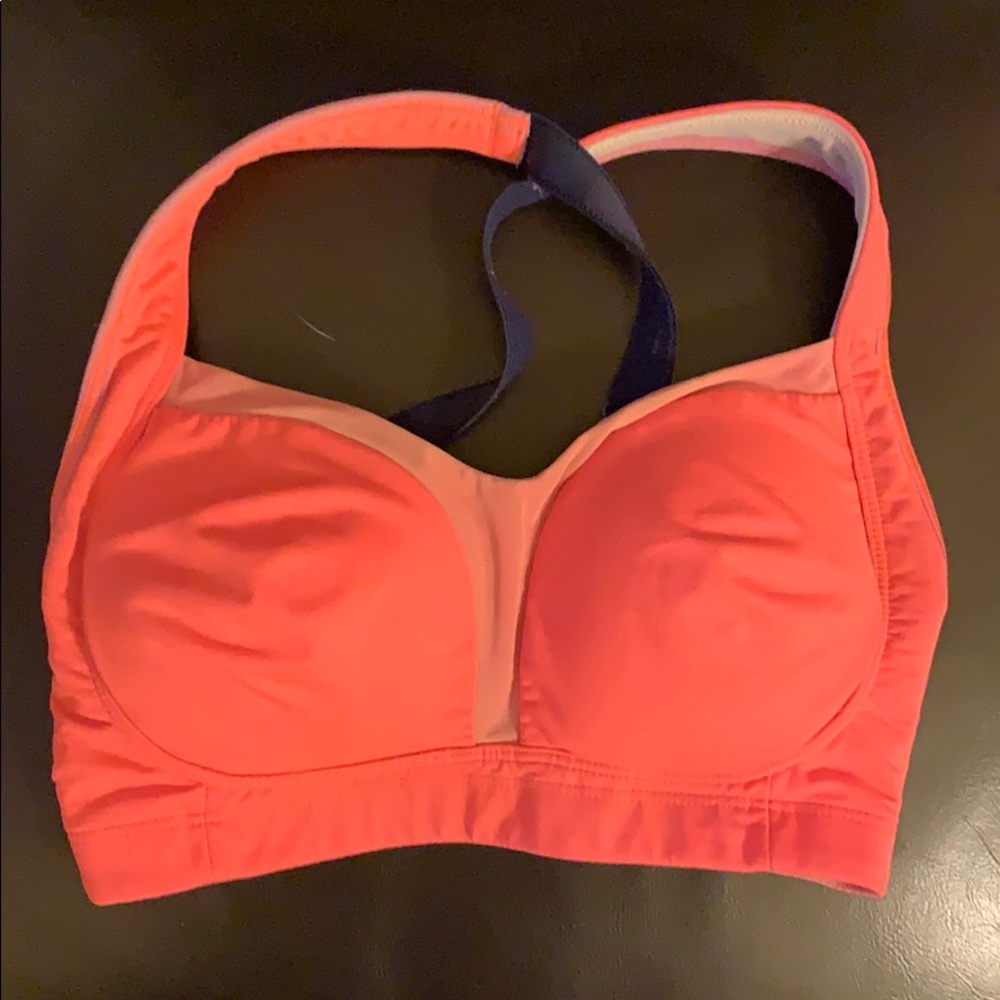 Lululemon Sports bra hot pink 34C